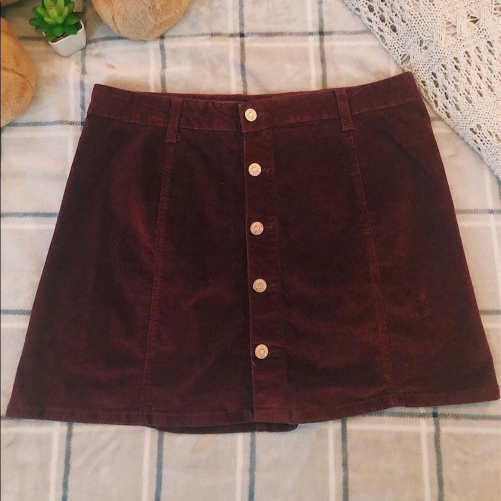 Maroon Celebrity Pink Button Down Skirt